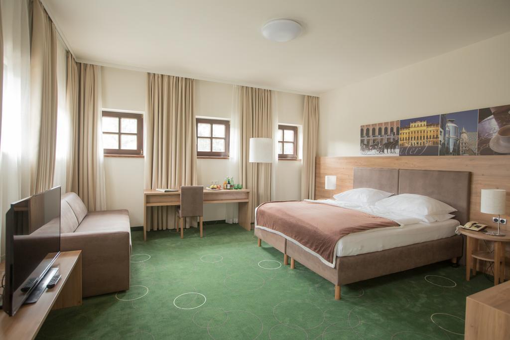 Seminarhotel Lengbachhof Gmbh Altlengbach Exterior foto